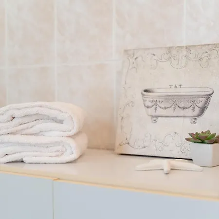 Apartment La Casa Di Emma *